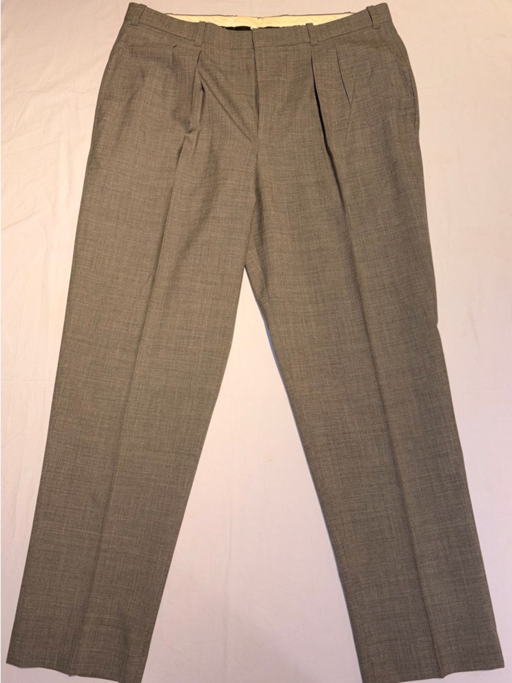 L.L.Bean Men’s Grey Pleated Sharkskin Gray Wool Dress Pants 40x34